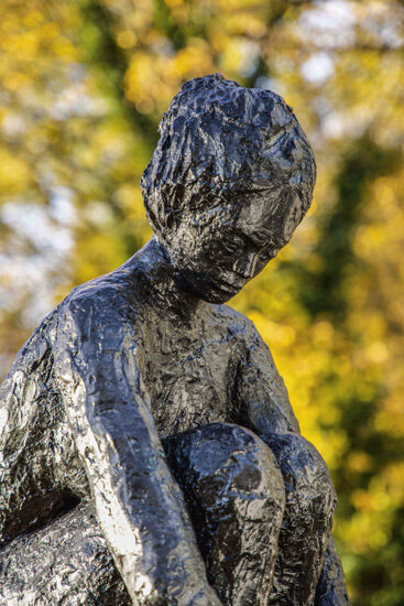 Sculpture "Jumper I" (2018) (bronze) von Dagmar Vogt