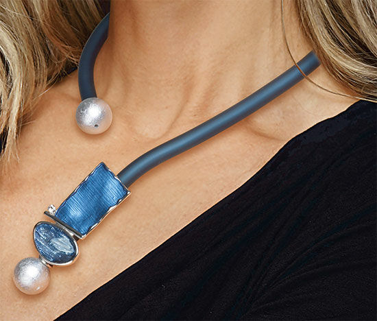 Necklace "Blue Fire" by Anna Mütz