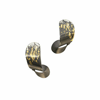 Stud earrings "Black Tiger"
