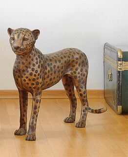 Skulptur "Gepard, stehend", Bronze