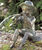 Gartenskulptur / Wasserspeier "Toni, der kleine Flötenspieler", Bronze