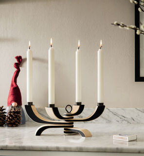 Candelabro de 4 brazos "Nordic Light" (flexible, sin velas), versión en negro de Design House Stockholm
