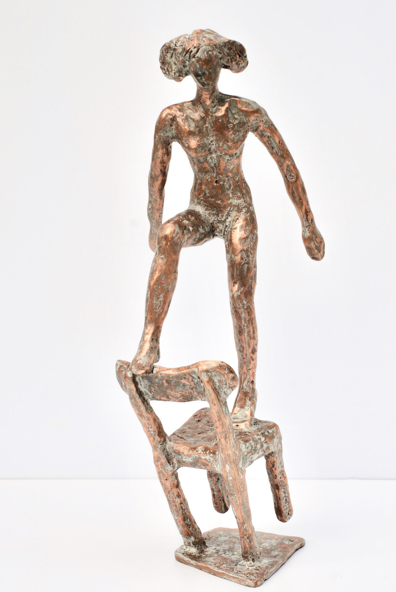 Skulptur "Pina - Joy" (2019), bronze von Dagmar Vogt