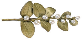 Brosche "White Berry"