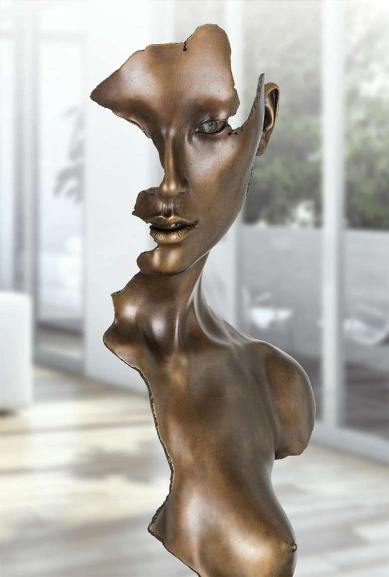 Skulptur "Fragmenteret pige", bronze von Jamie Salmon