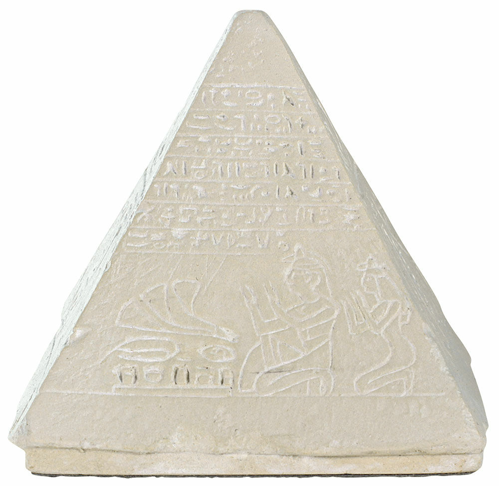 Pyramidion van Bennebensekhauf, gegoten