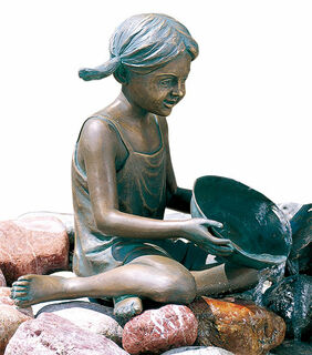 Gartenskulptur / Wasserspeier "Lisa", Bronze