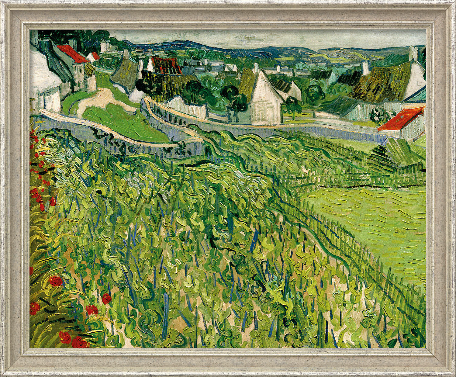 Bild "Weinberge mit Blick auf Auvers" (1890), gerahmt von Vincent van Gogh