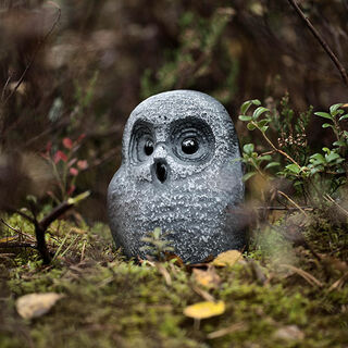 Glass object "Owl Black", small version by Mats Jonasson