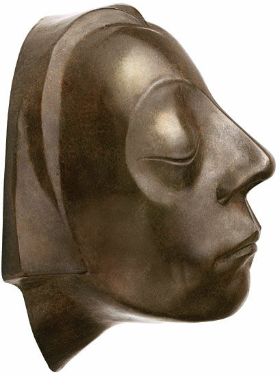 Wall object "Head of the Güstrow Memorial", reduction in bronze by Ernst Barlach