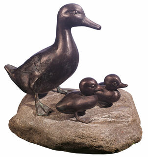 Garden sculpture "Mother Duck with 2 chicks", copper on stone