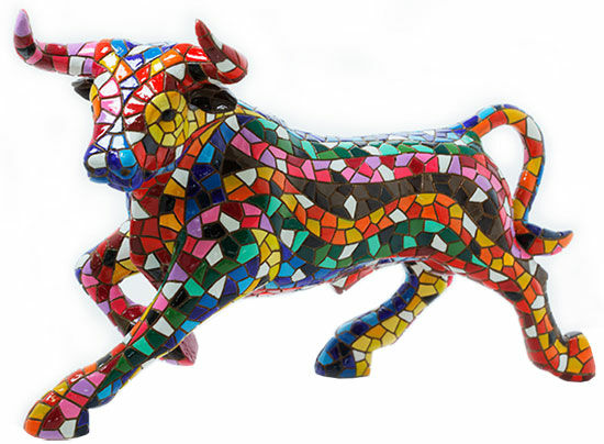 Mosaic figure "El Toro Mosaico"