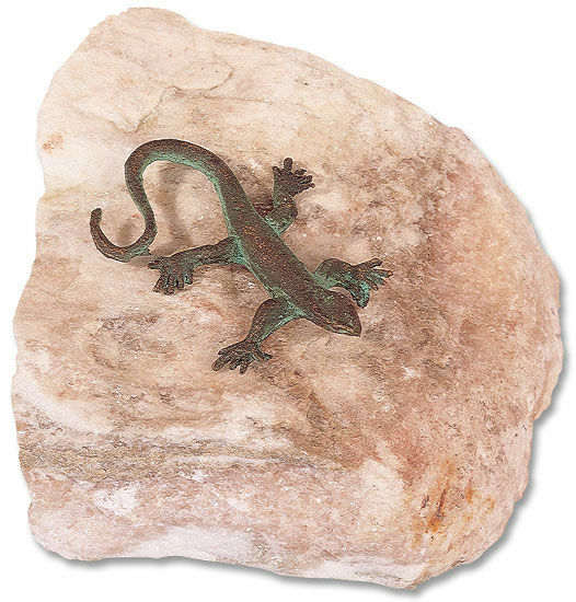 Mini Lizard on Stone-River Quartz