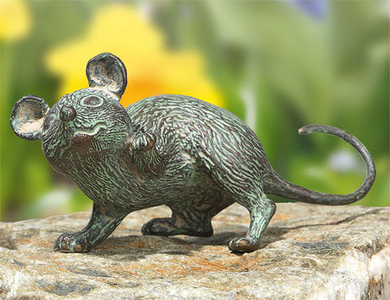 Tuinbeeld "Muis met opgeheven poot", brons