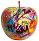 Keramický objekt "Apple Graffiti" od Bruno
