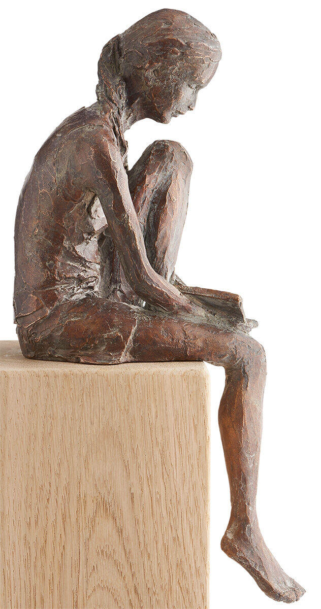 Skulptur "Lesende" (Version ohne Sockel), Bronze von Valerie Otte