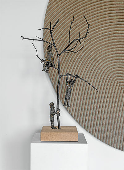 Skulptur "Tree of Joy", Bronze von Freddy de Waele