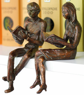 Sculpture couple / shelf sitter "Reading Woman & Reading Man", metal casting by Birgit Stauch