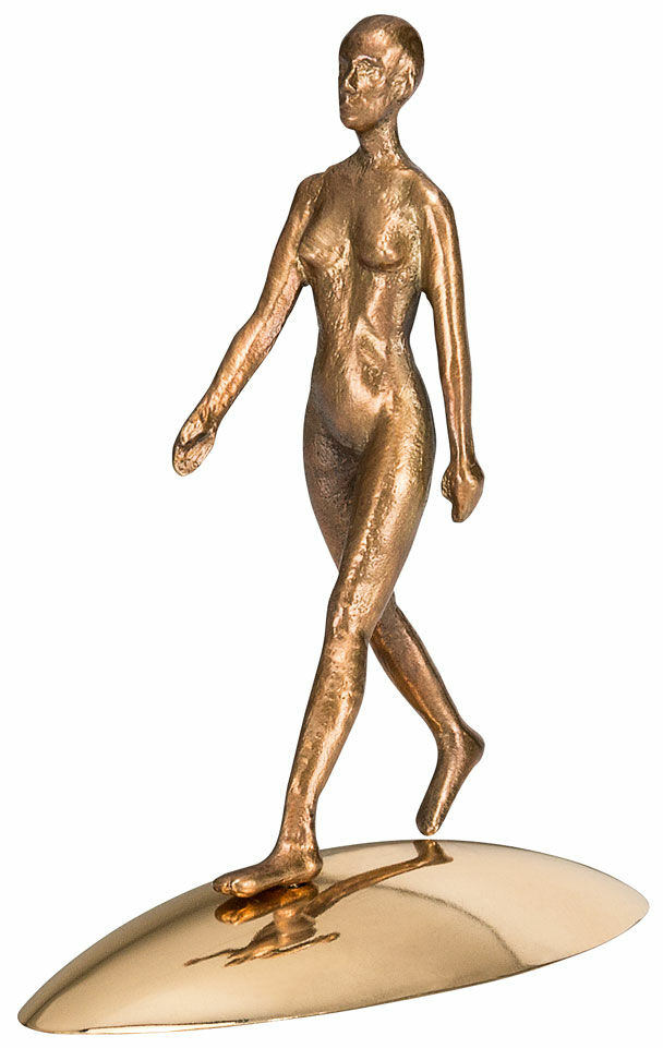 Skulptur "Refleksion af at være (hende)", bronze von Michal Trpák