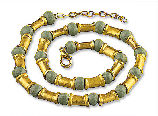 Collier de perles vertes