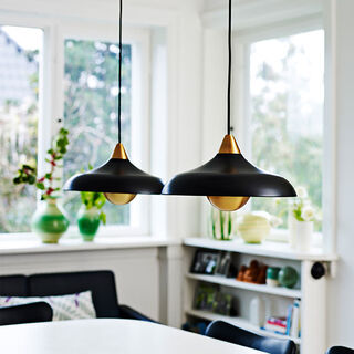 Loftslampe "Urban Wide Matt Black" af Superliving