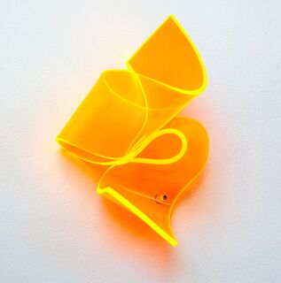 Opera “Squiggle Orange I” (2026) (Pezzo unico) di Selcuk Dizlek