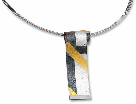 Necklace "Black and Gold" by Kreuchauff-Design
